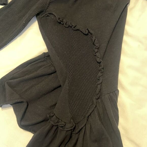 Sunset rd size S long sleeve cowl neck black tunic sweater ruffle details EUC - Picture 10 of 10
